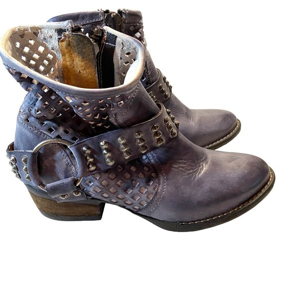 Very Volatile Los Angeles Gray Ankle Booties Women's Size 7.5 - Picture 1 of 12